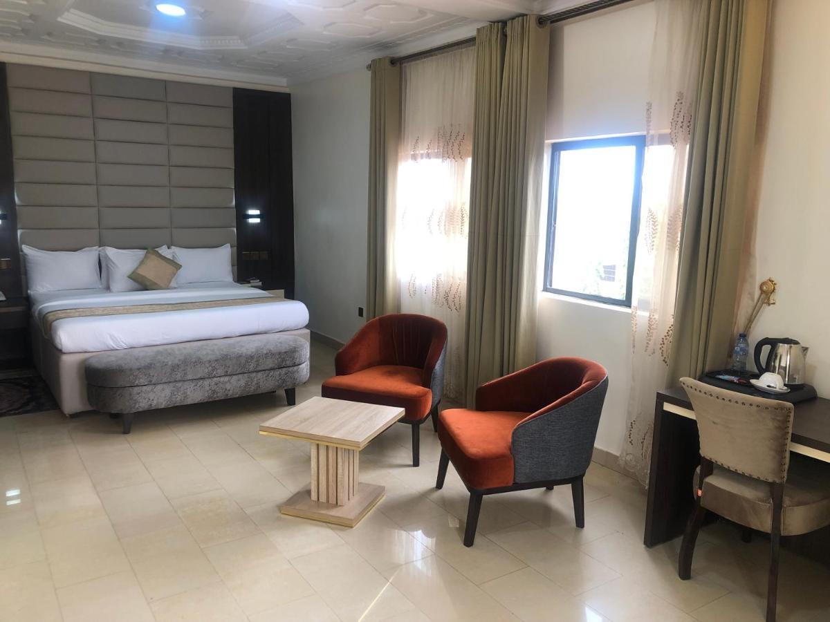 Roban Hotels Limited Enugu Dış mekan fotoğraf