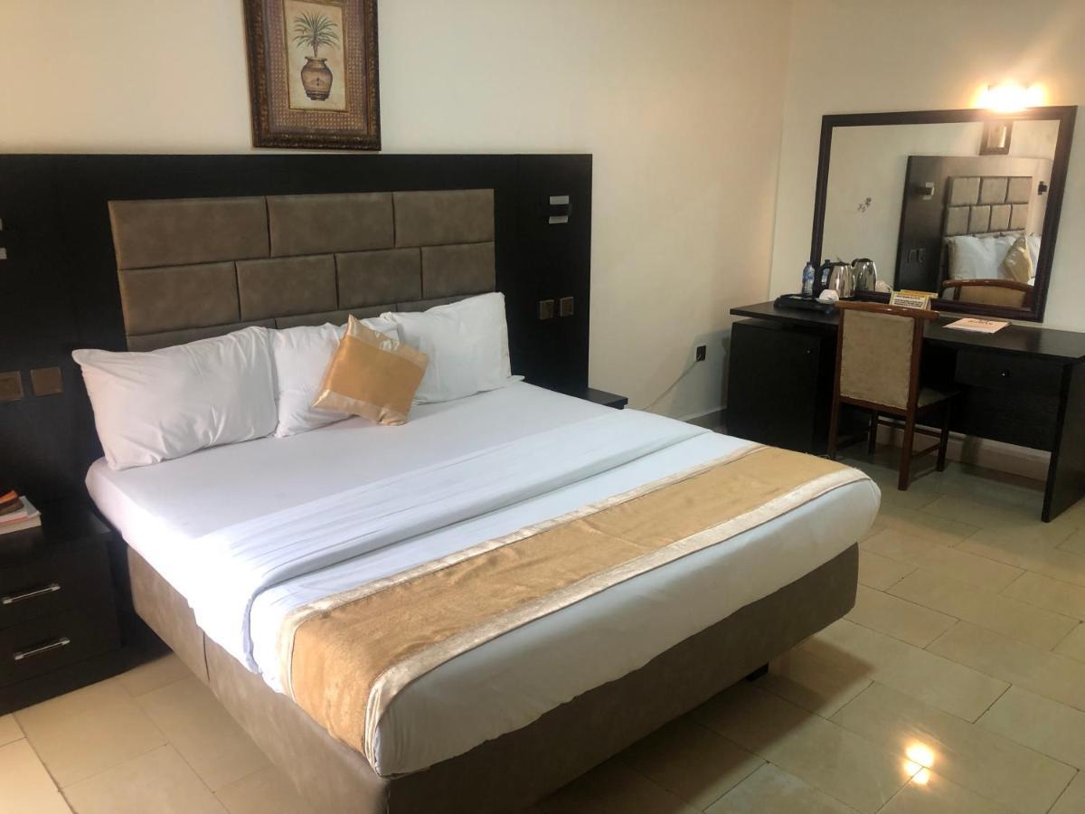 Roban Hotels Limited Enugu Dış mekan fotoğraf