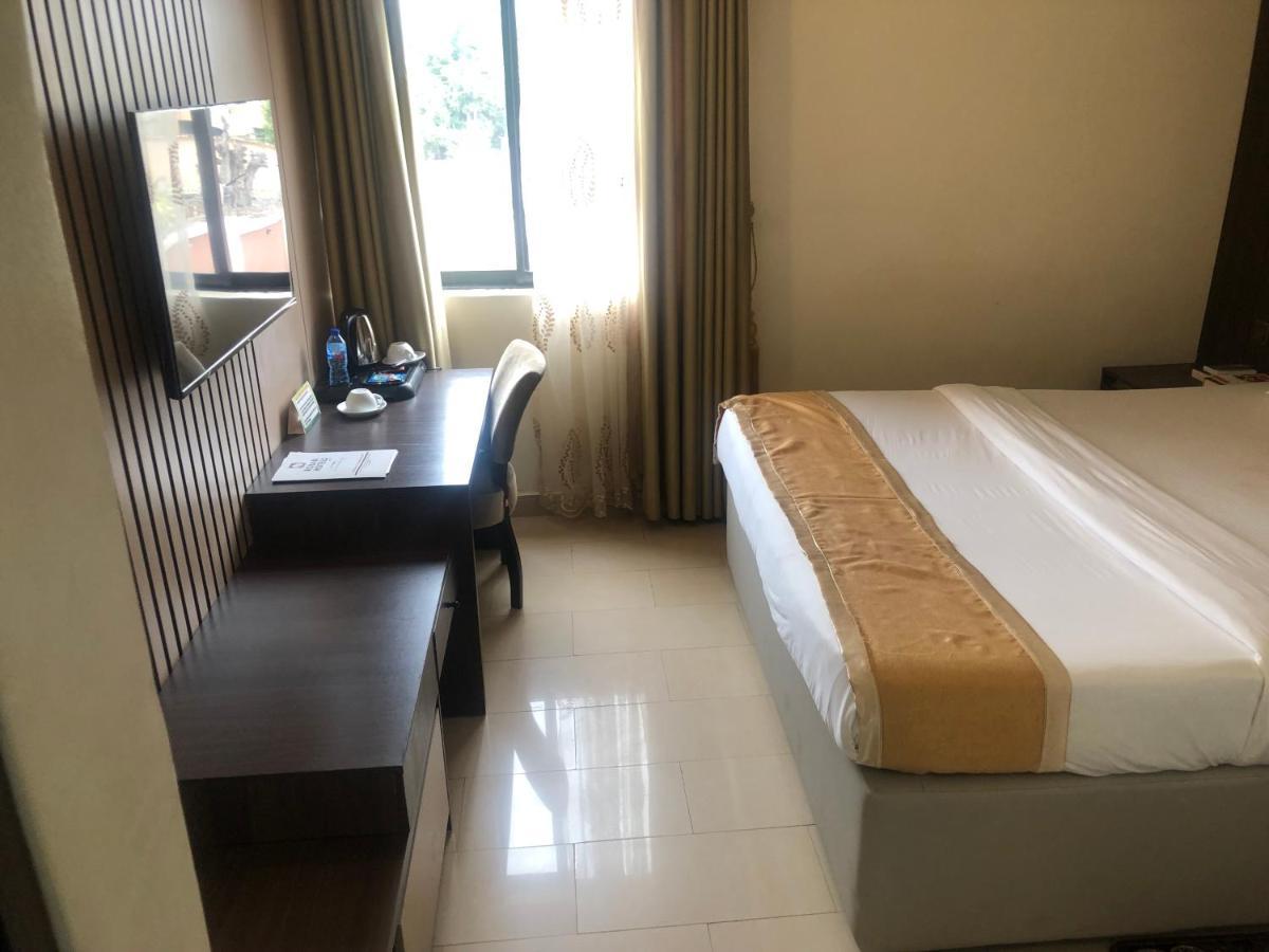 Roban Hotels Limited Enugu Dış mekan fotoğraf